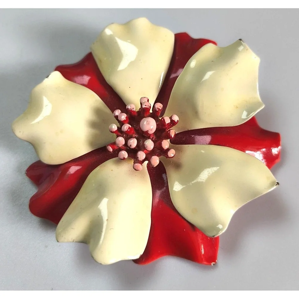 Vintage Enamel Flower Power Mod Pop Art Brooch Red Cream 2 1/2
